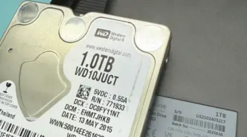 تقول شركة Western Digital إنها تمكنت أخيرًا من حل أكبر نقاط الضعف في محركات الأقراص الثابتة دون التضحية بأداء مركز البيانات